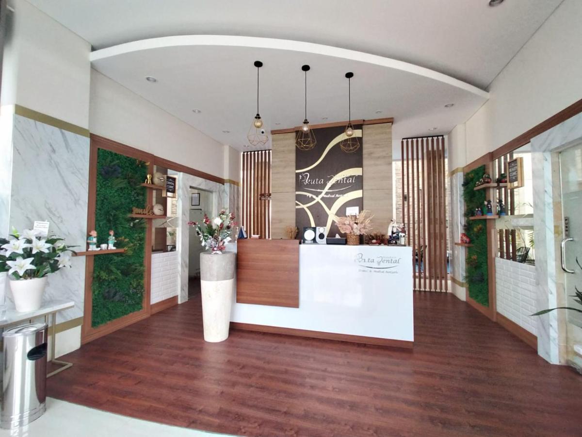 Ultimate Residence Bali Denpasar  Exterior photo