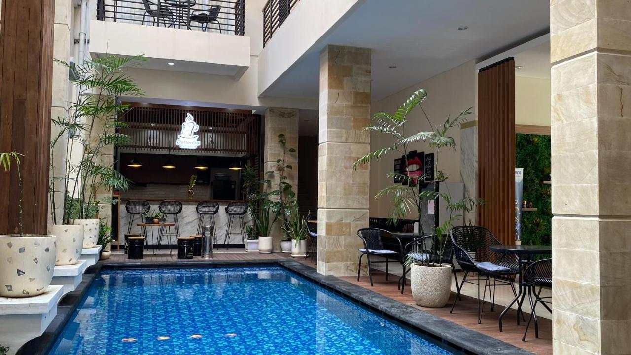 Ultimate Residence Bali Denpasar  Exterior photo