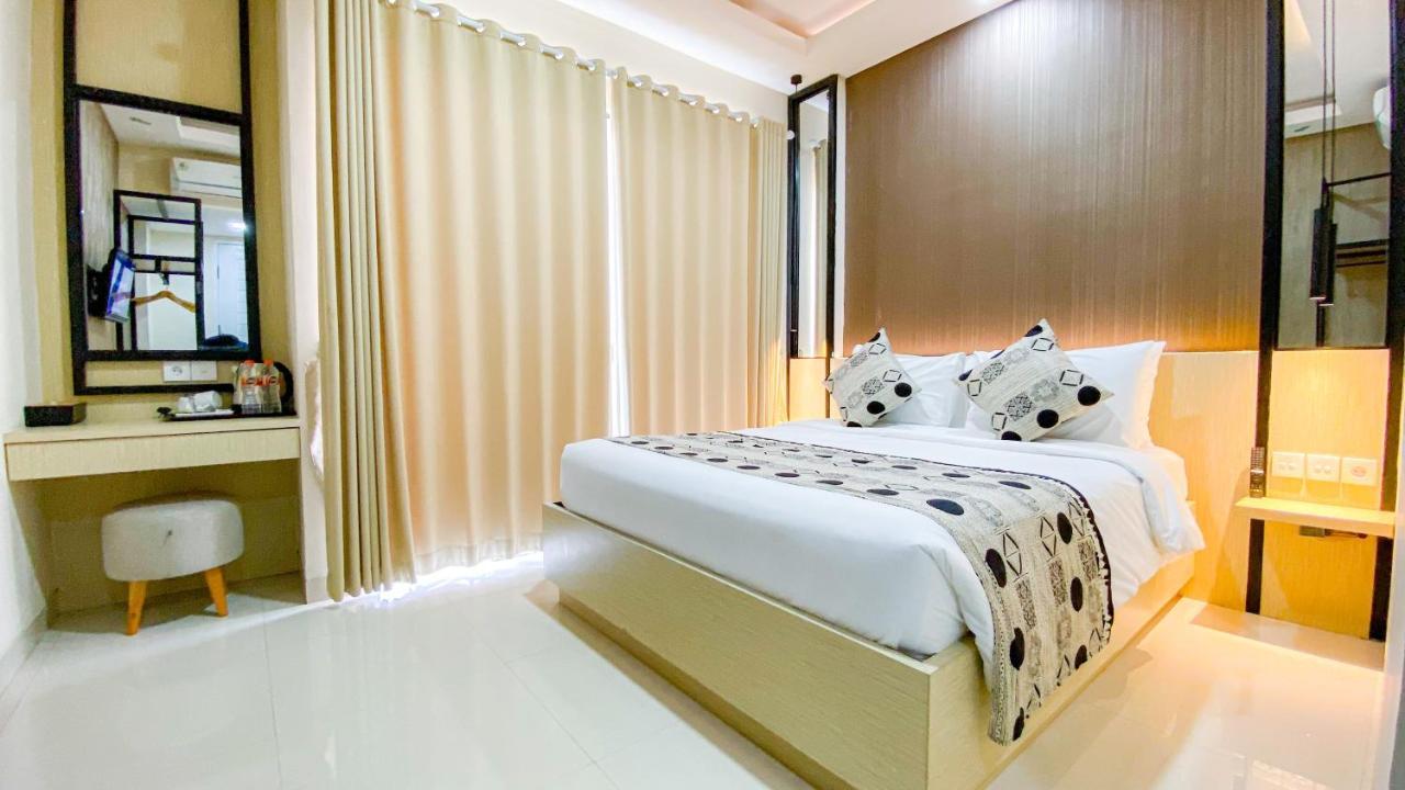 Ultimate Residence Bali Denpasar  Exterior photo