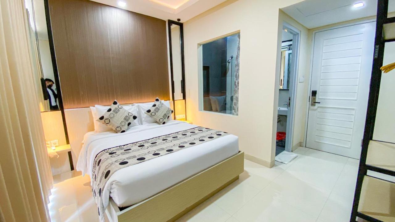Ultimate Residence Bali Denpasar  Exterior photo
